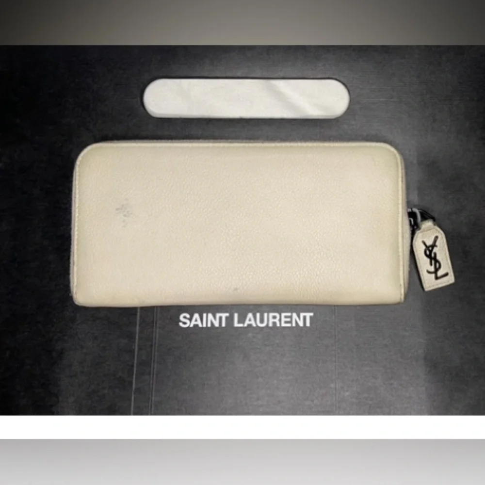 Saint Laurent Beige and Black Wallet with Dust Bag - Picture 4 of 13